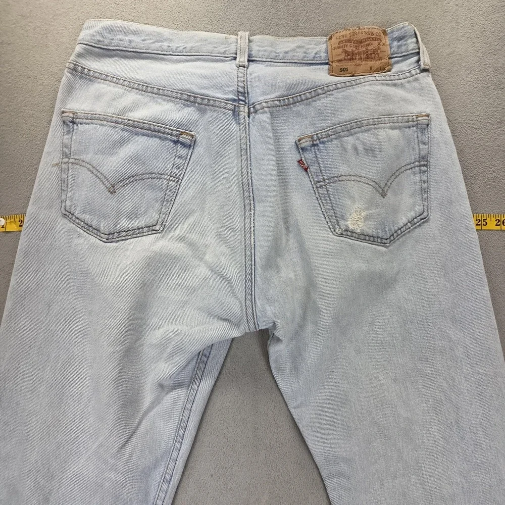 Levis 10368 important
